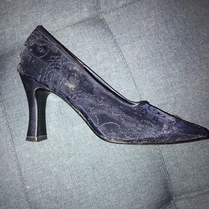 never before worn Valerie Stevens heels